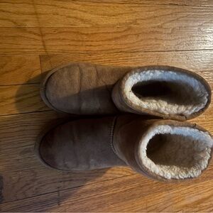 UGG Australia chestnut Boots